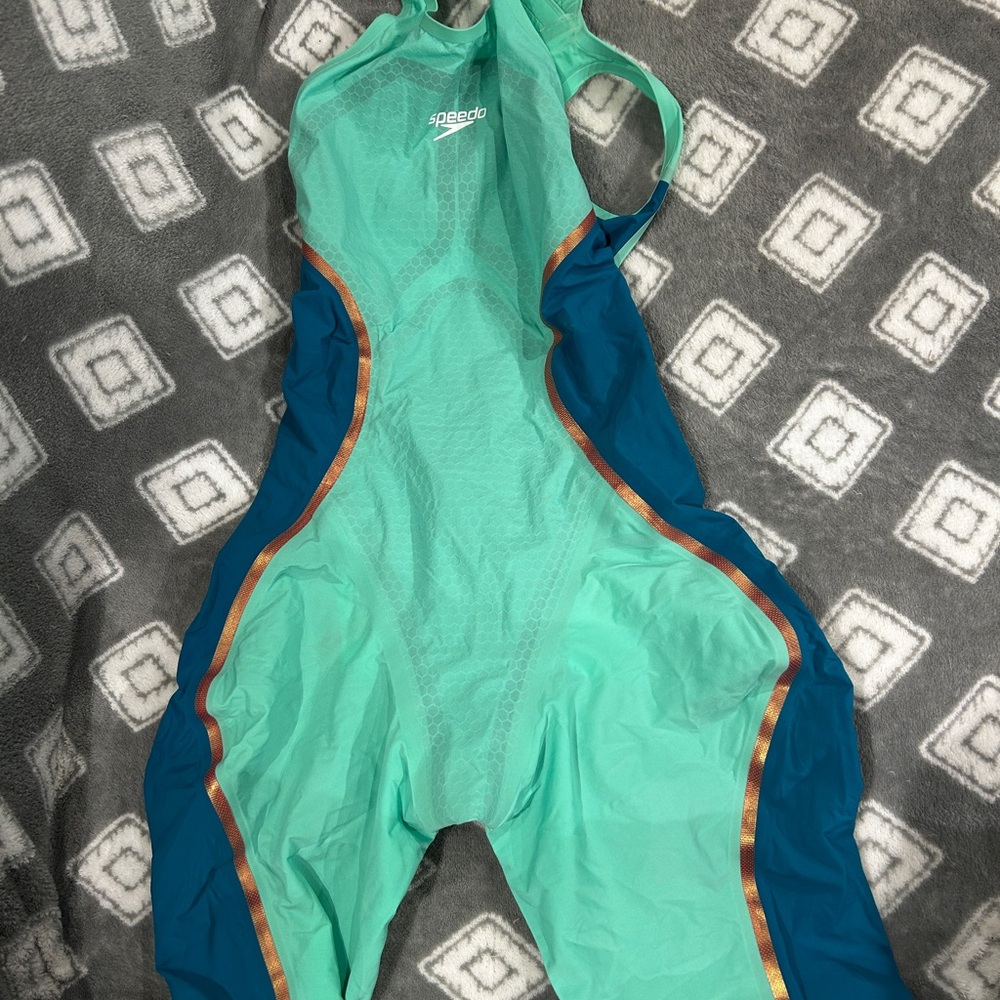 Speedo LZR Intent Aqua and Blue size 23 read description please